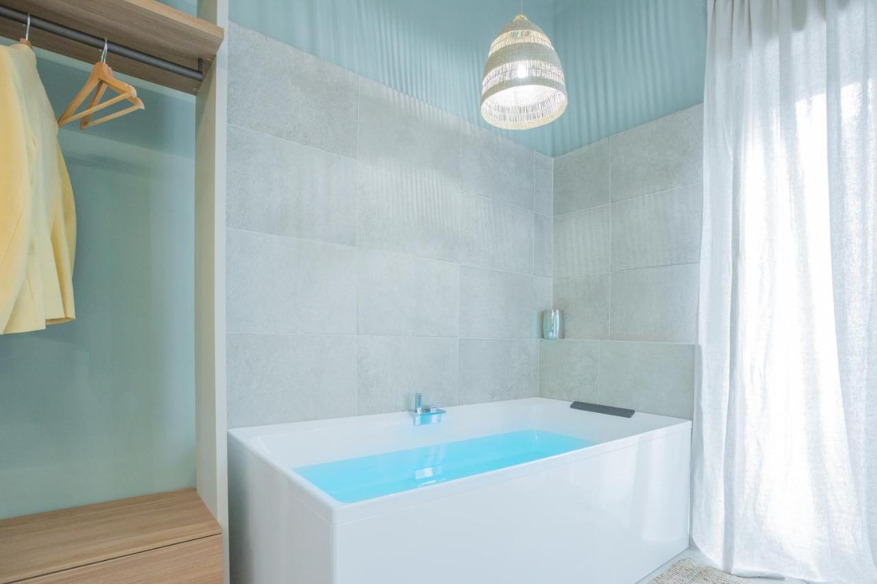 Filia Solis - Old Town Suites & Spa Brindisi Luaran gambar