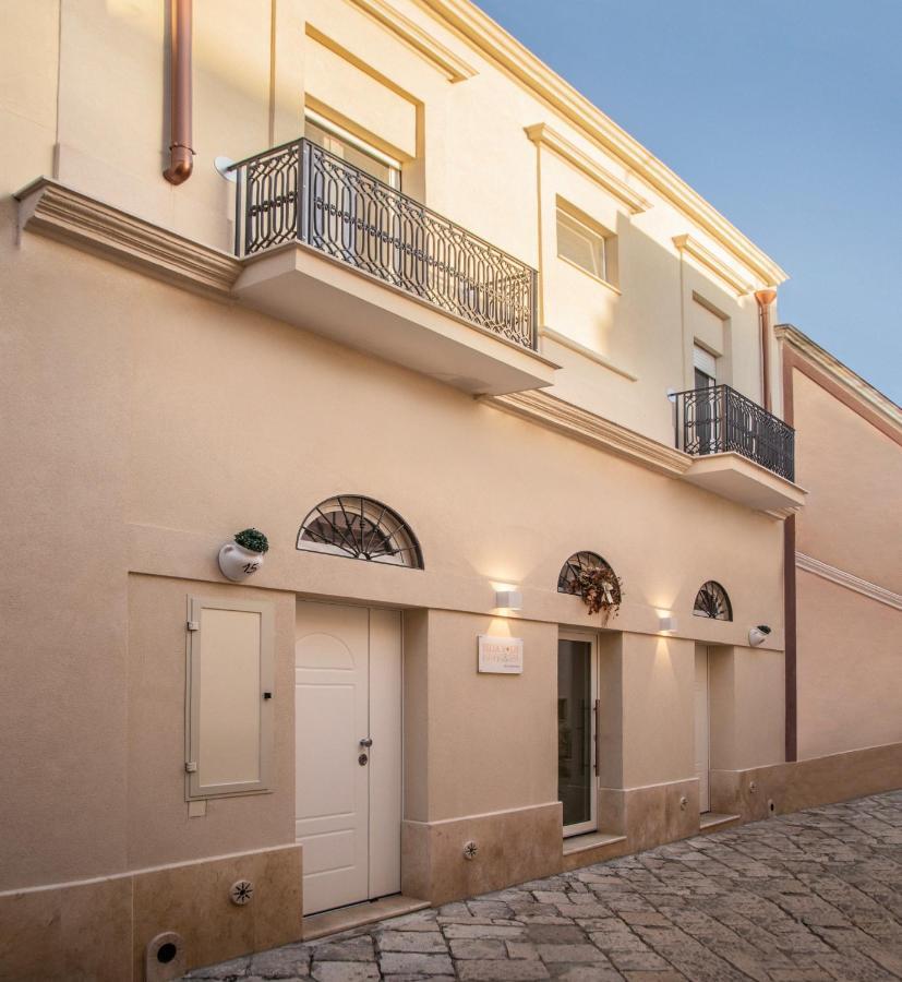 Filia Solis - Old Town Suites & Spa Brindisi Luaran gambar